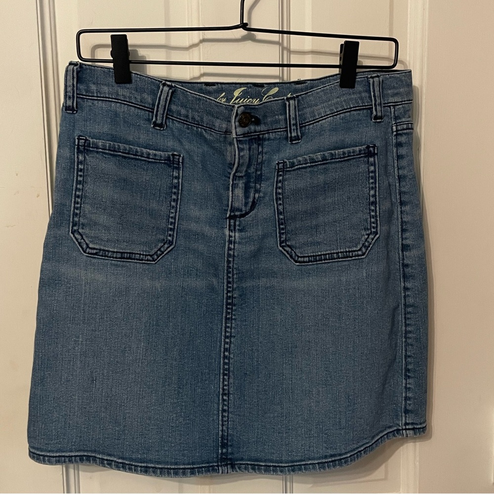 Juicy Couture Y2K Denim Mini Skirt Size 6 Light Wash Patch Pockets